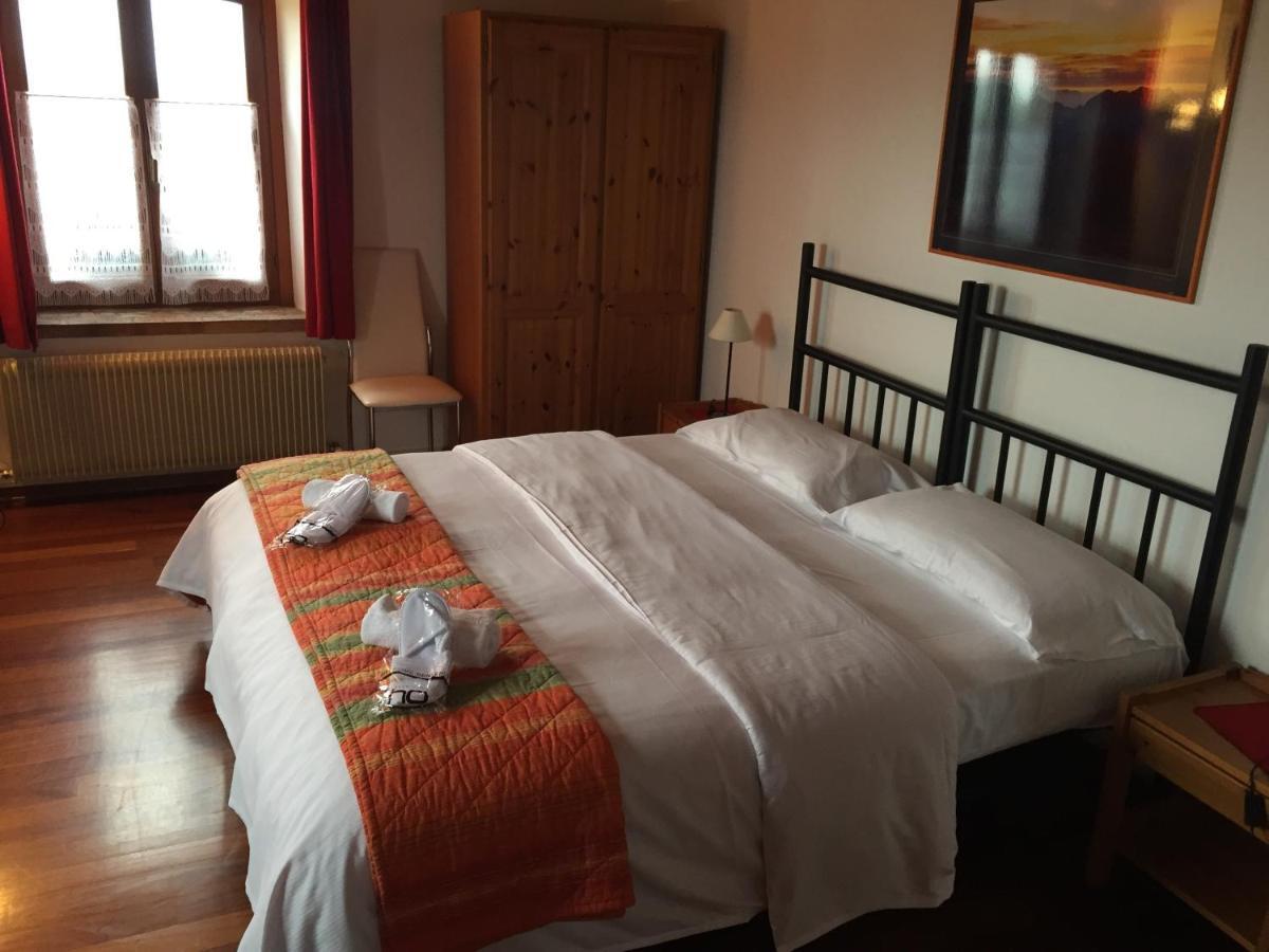 Qui Wolf Udine Hotel Collalto Exterior photo