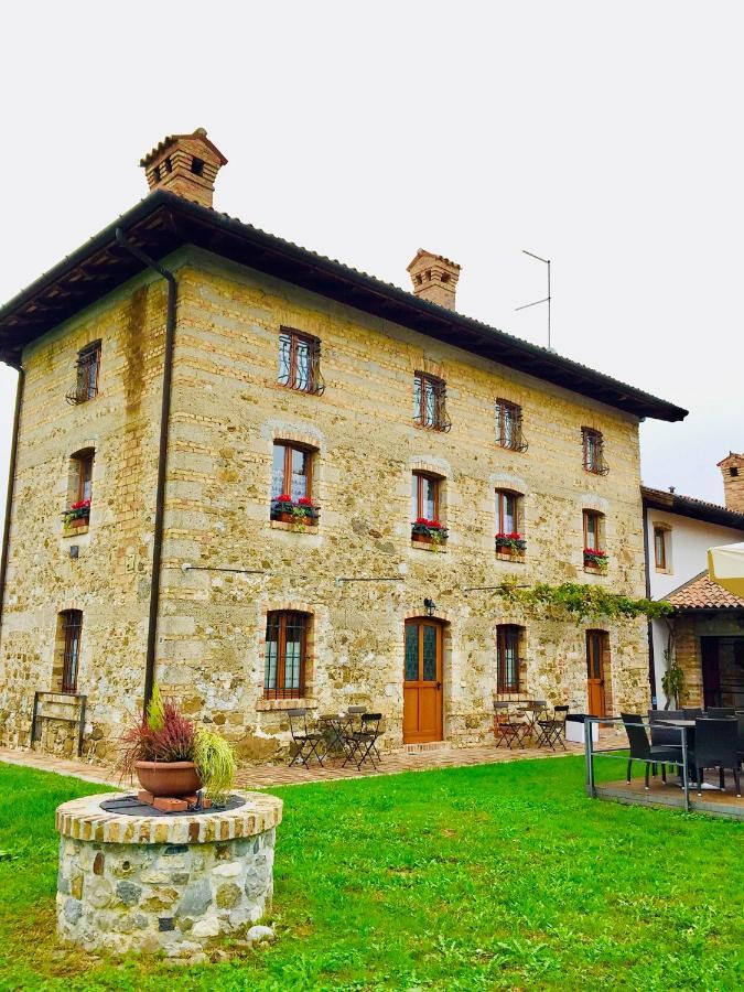 Qui Wolf Udine Hotel Collalto Exterior photo