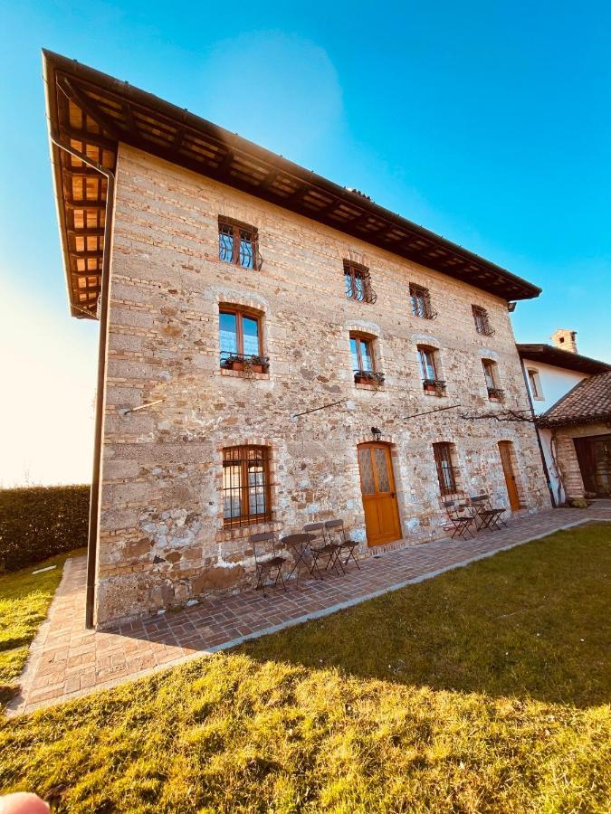 Qui Wolf Udine Hotel Collalto Exterior photo